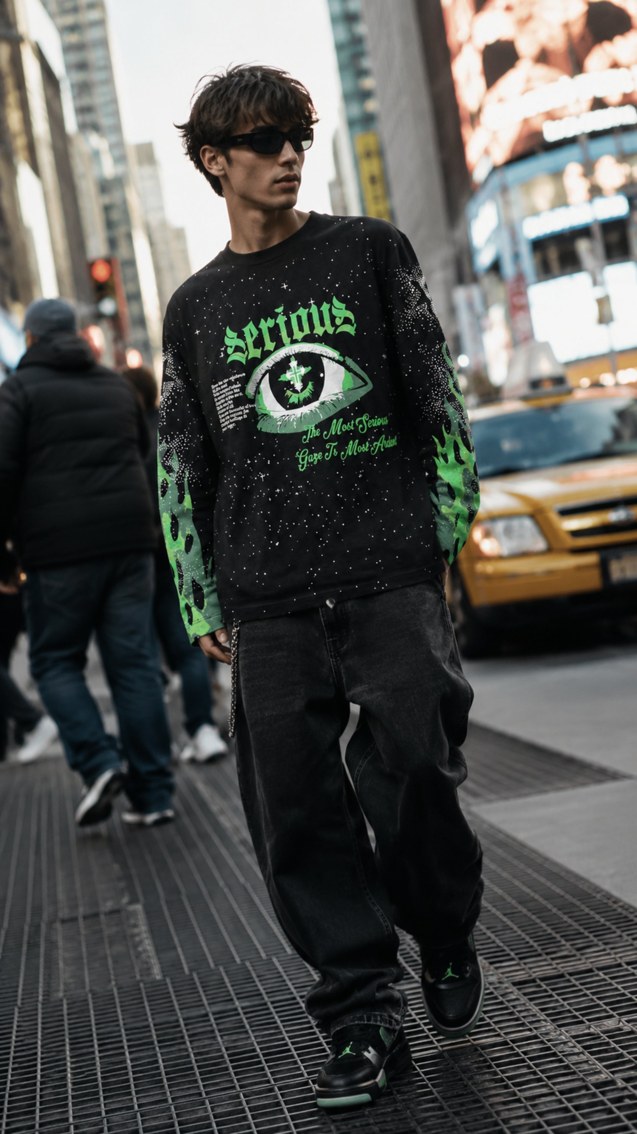 SERIOUS EYE RHINESTONE TEE