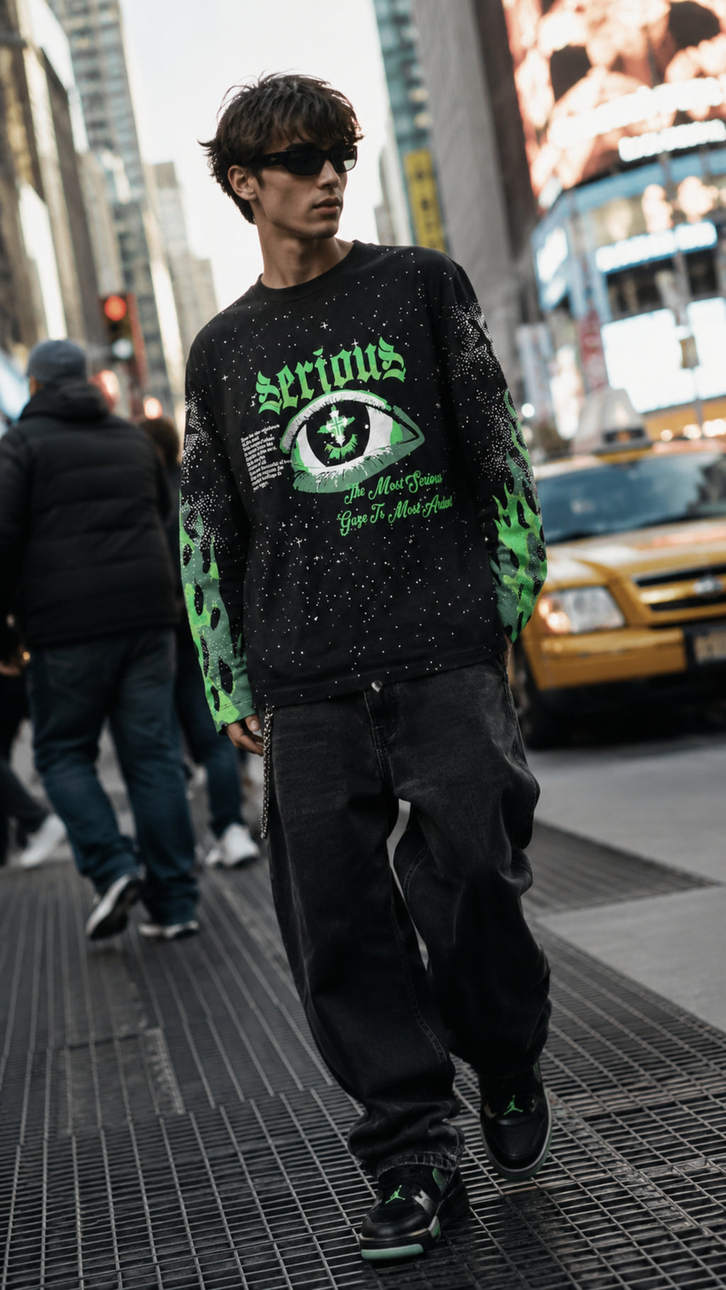 SERIOUS EYE RHINESTONE TEE