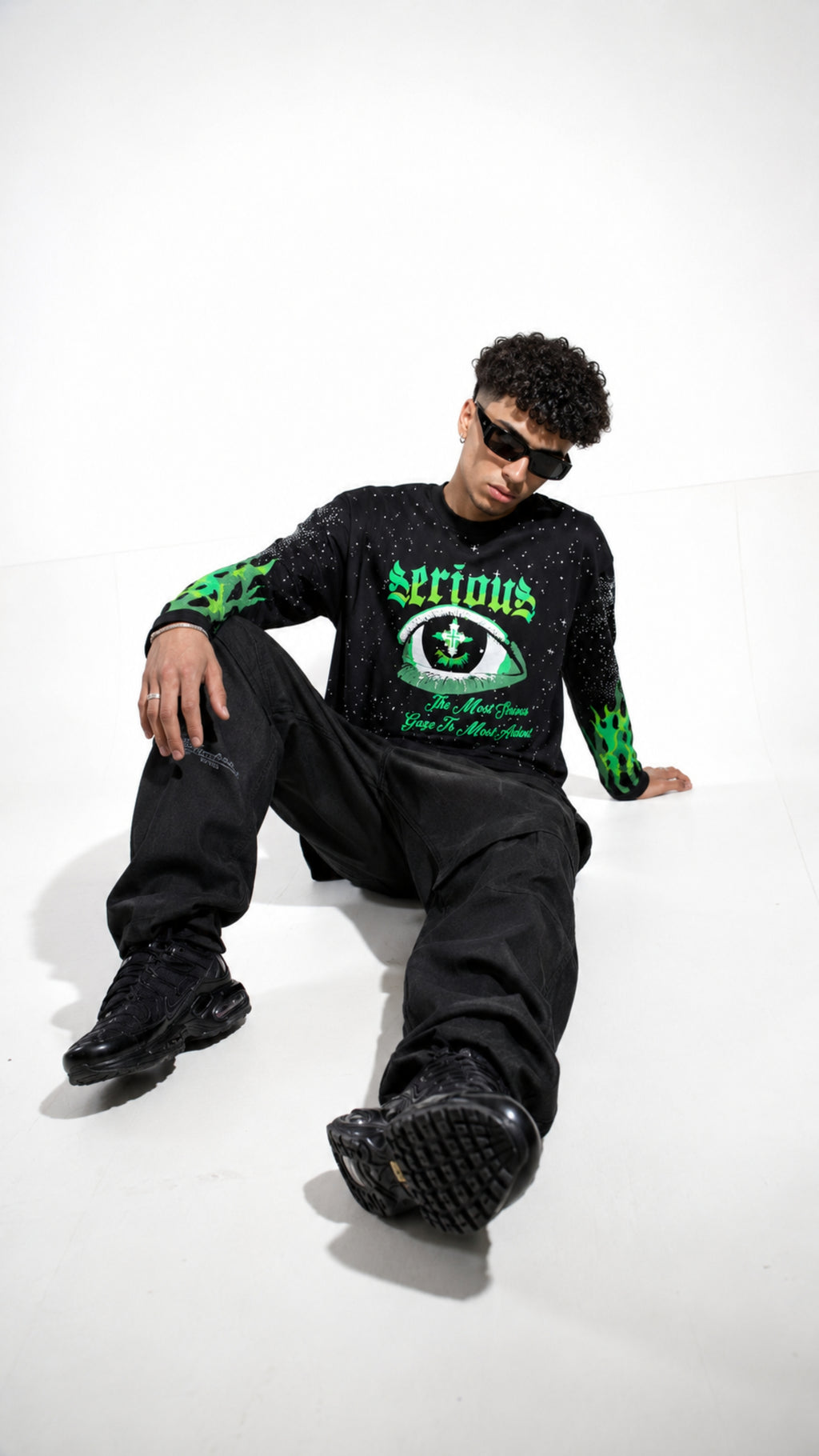 SERIOUS EYE RHINESTONE TEE